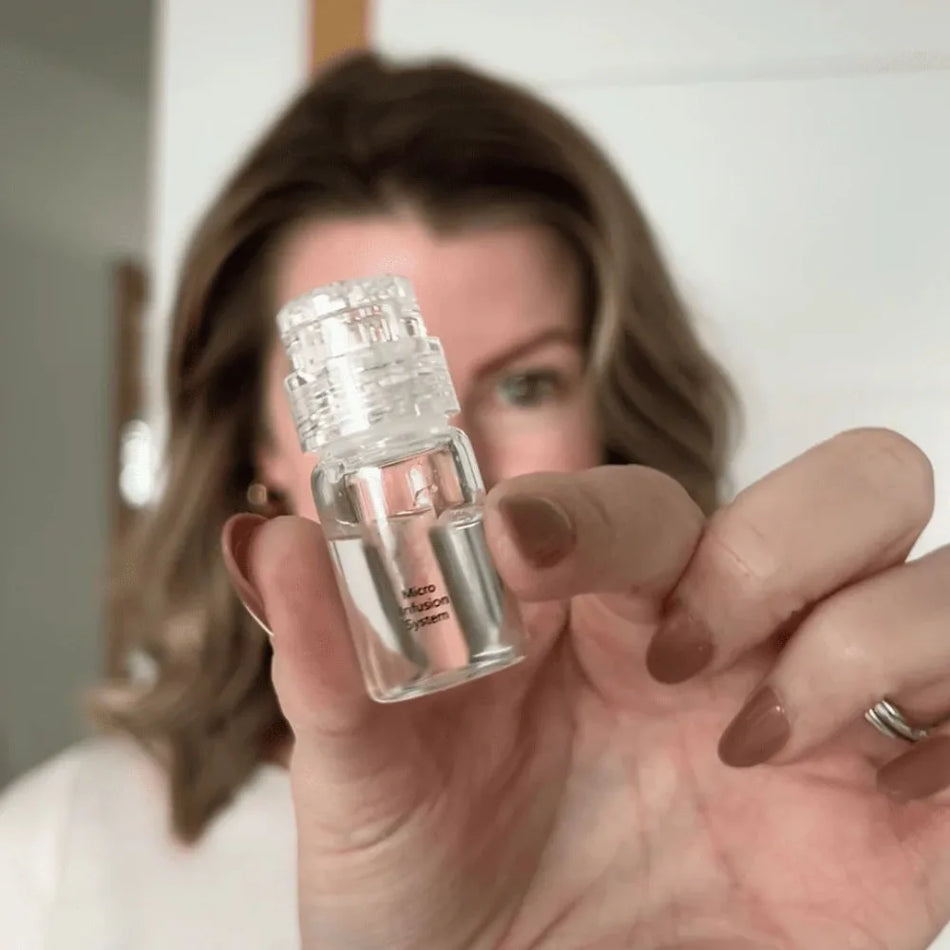 Hyaluronic Acid Moisturizing Essence Set (Hyaluronic Acid Serum)